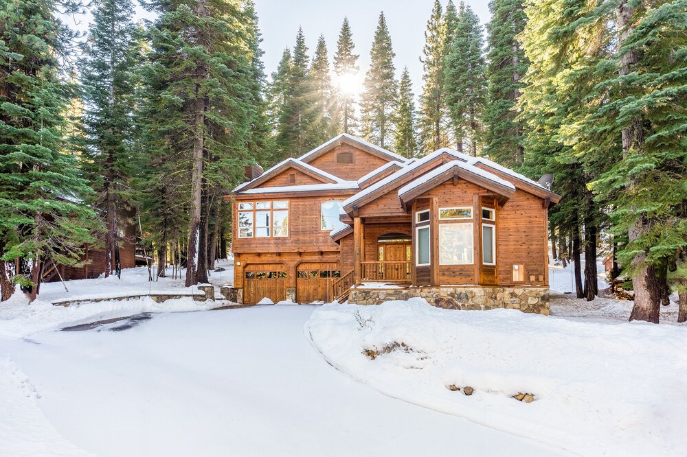Wooded Luxury at Tahoe Donner in Truckee, United States