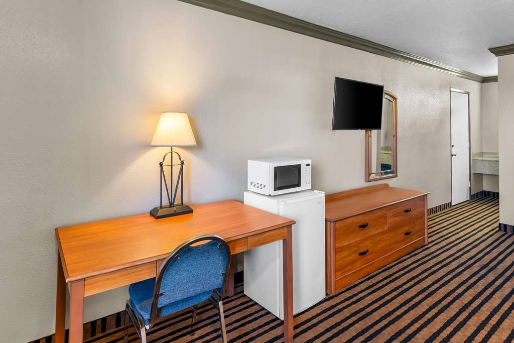 Americas Best Value Inn Vacaville Napa Valley - photo 16