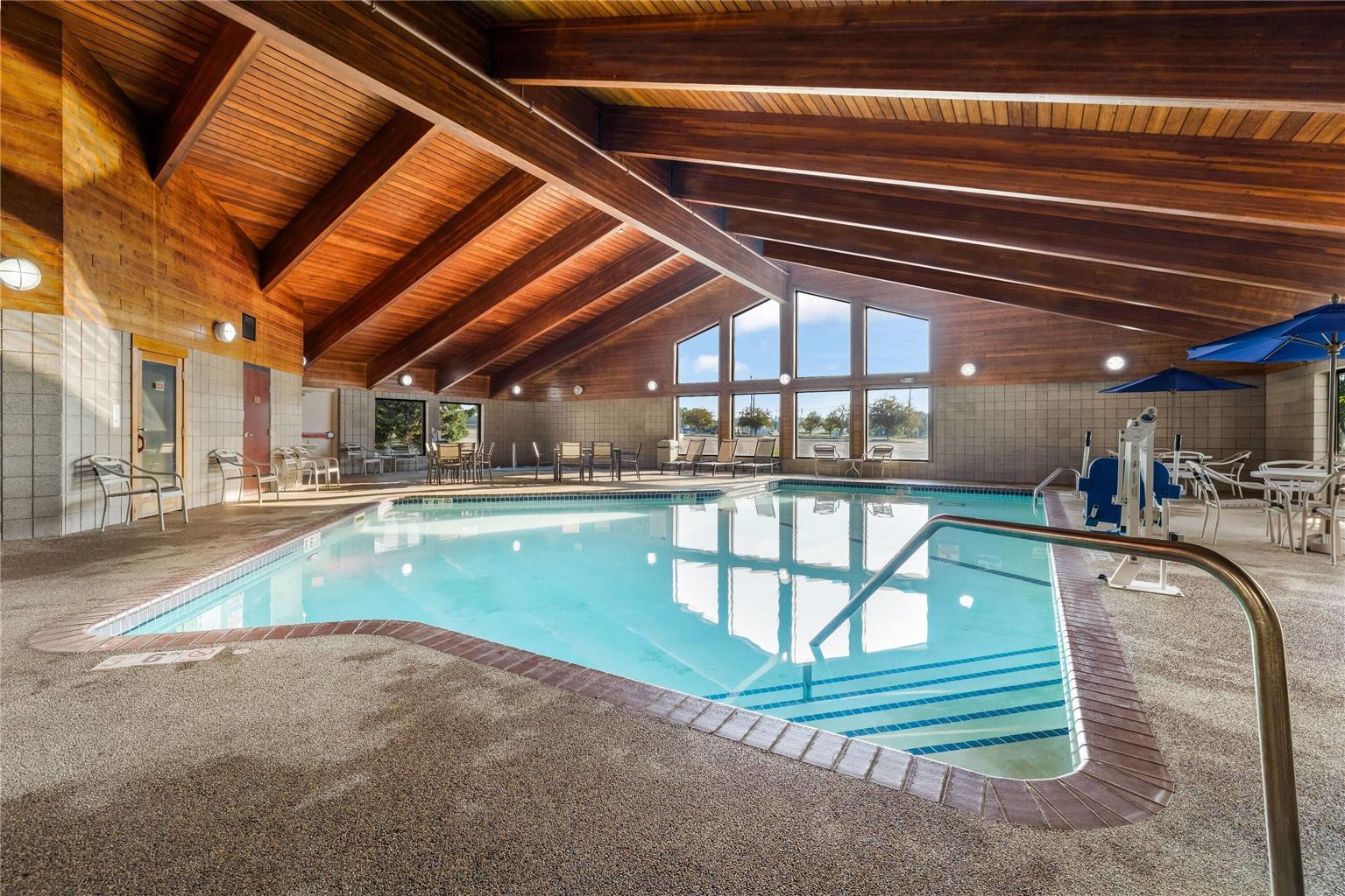 AmericInn by Wyndham Mounds View Minneapolis - photo 9