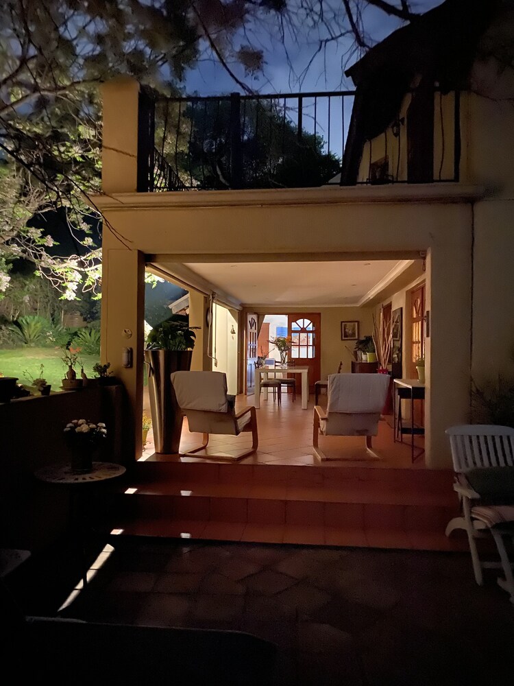 Tuscan Rose — Bloemfontein — photo 2