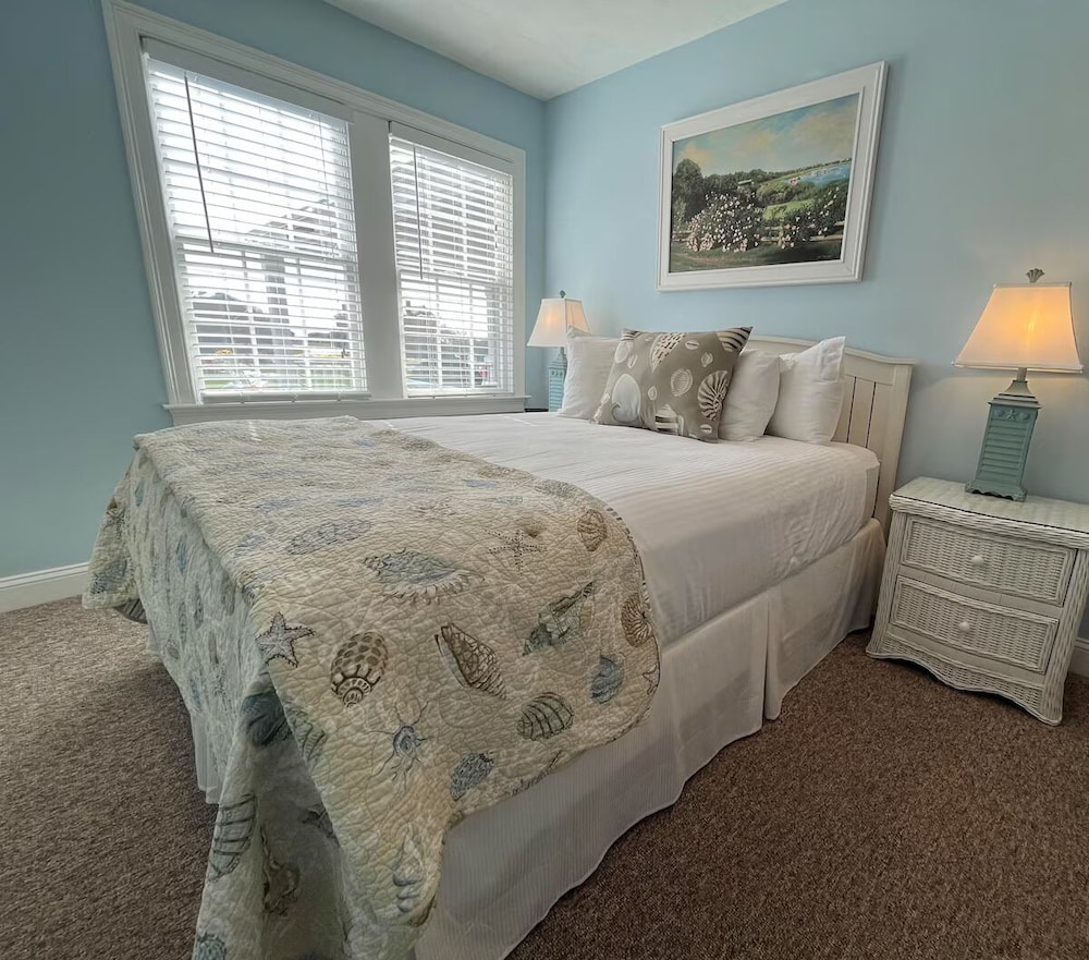 Beach Breeze Inn - photo 29