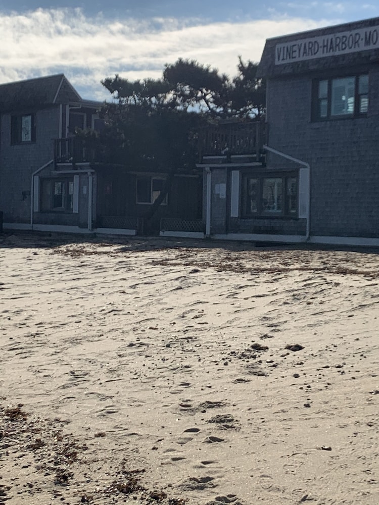 Vineyard Harbor Motel Private Beach - photo 352