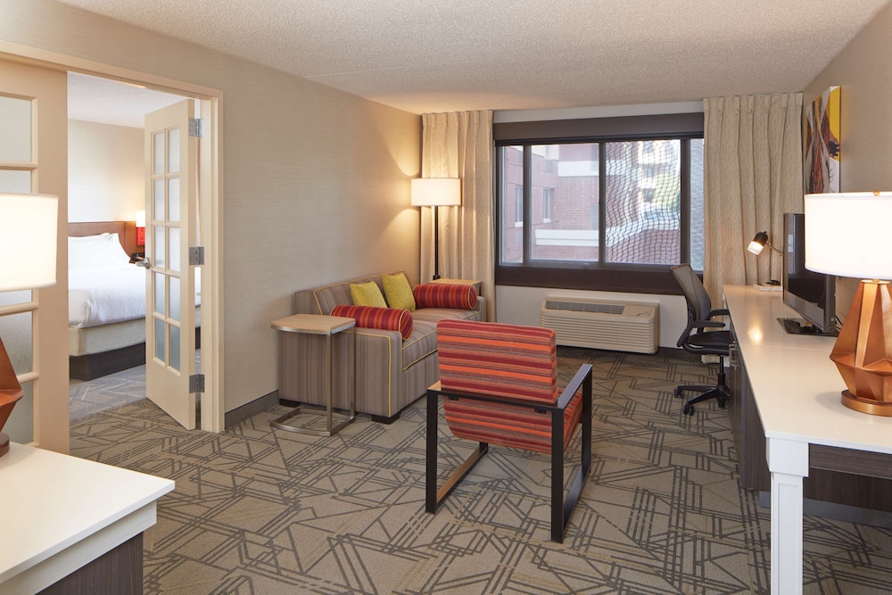 Hilton Garden Inn Scottsdale Old Town - photo 20