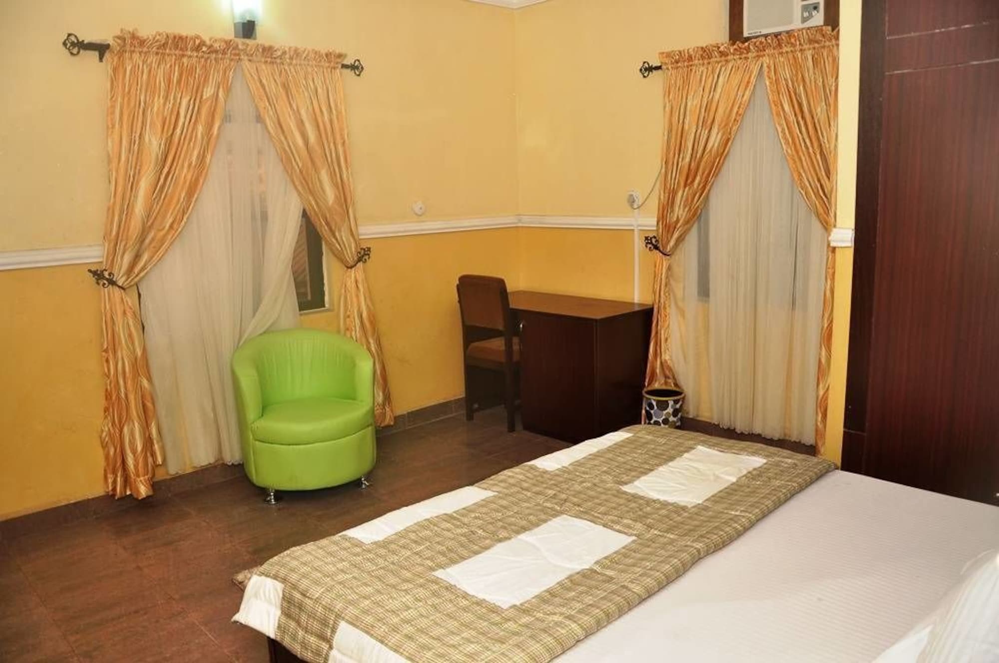 Birch Tree Hotel — Uyo — photo 4