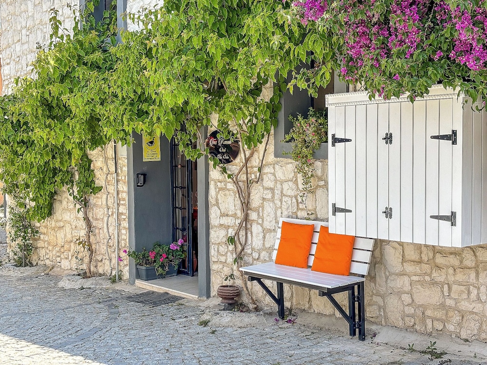 1870’s Taş Konak Üç Oda in Urla, Turkey