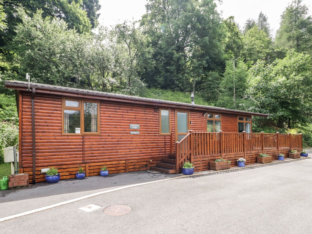 Ambleside Lodge — 4-Star Luxury Hotel in Windermere, United Kingdom
