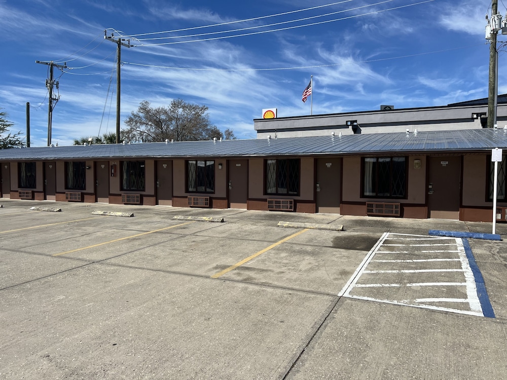 Sunrise Inn — Bradenton — photo 3