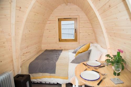 Clova Pod Kilry Eco Pods — Blairgowrie