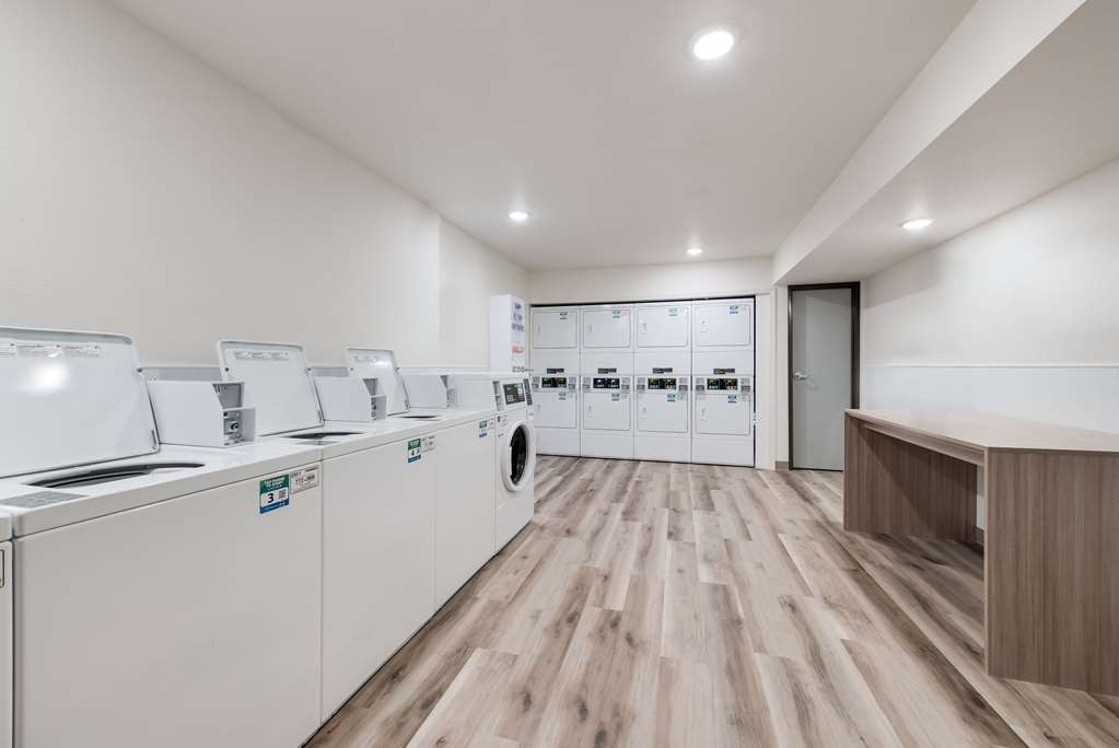 WoodSpring Suites Meridian - photo 22