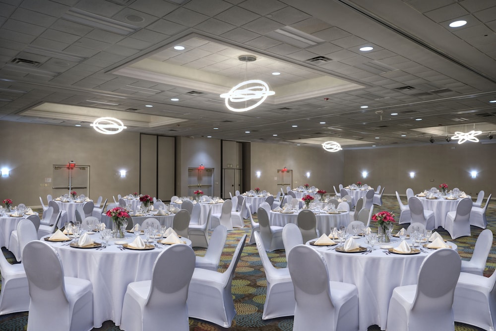 Holiday Inn Express Janesville I 90 & US Hwy 14 by IHG - photo 34