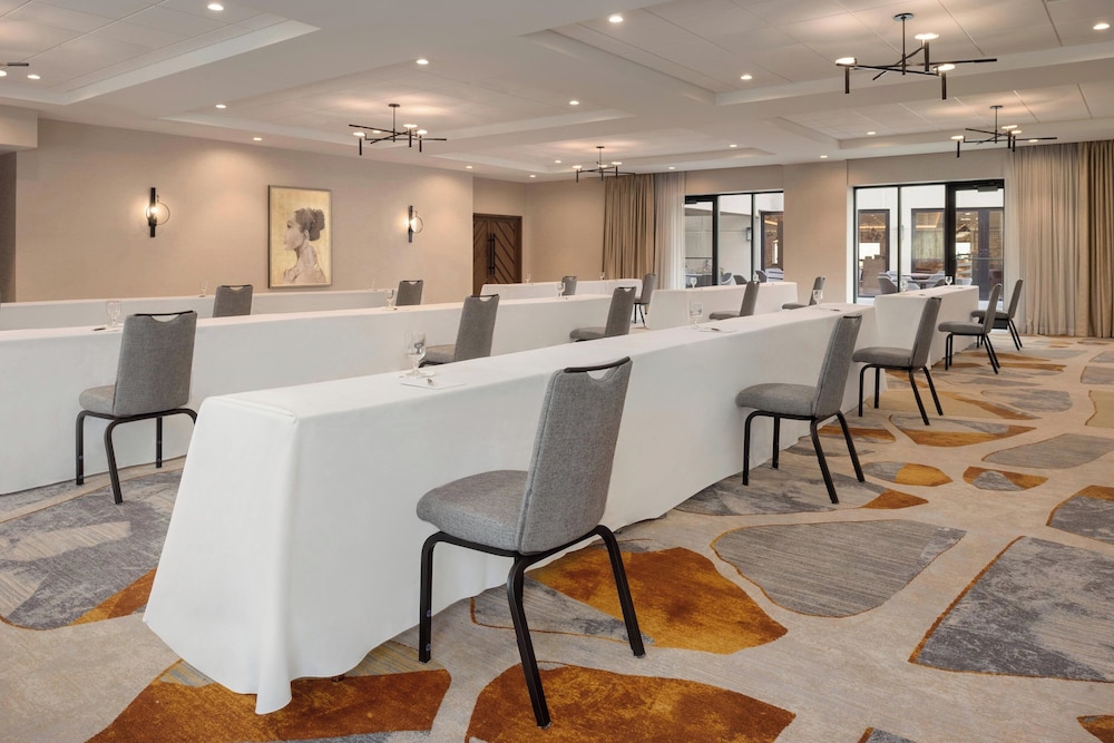 Madison Marriott South - photo 56