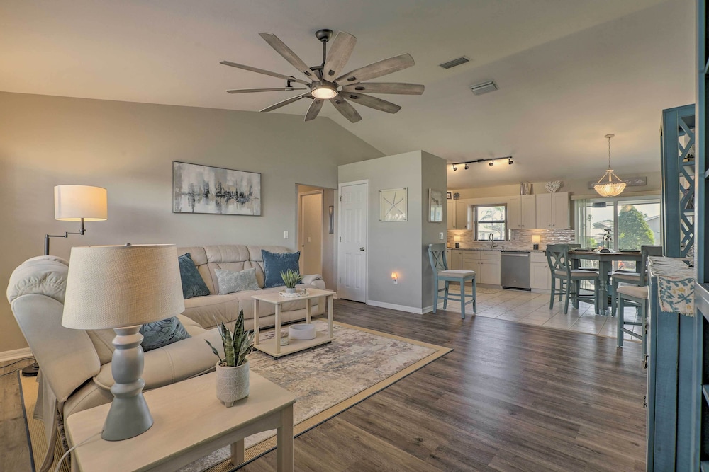 Pool Access Screened Porch: Sebring Resort Home - photo 5