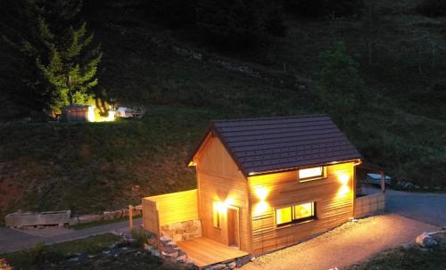 Le Cabanon De Lafermedunol — La Bresse