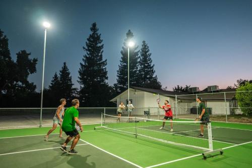 Riverfront Beauty with Pickle Ball Court in Kingsburg, United States