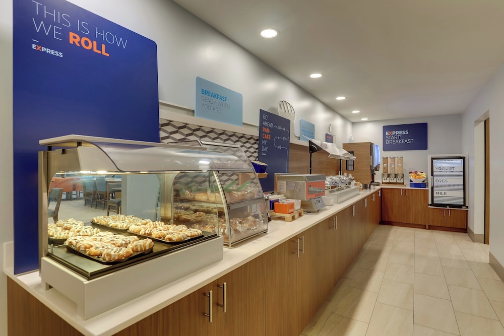 Holiday Inn Express Nicholasville by IHG - photo 42