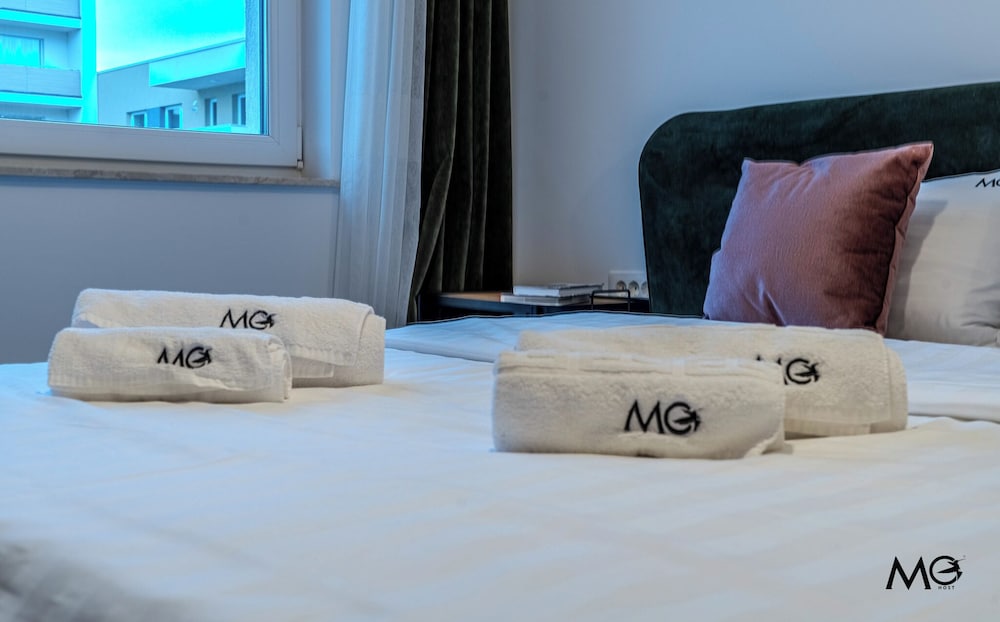 MoHost Urban Plaza — 4-Star Luxury Hotel in Brasov, Romania