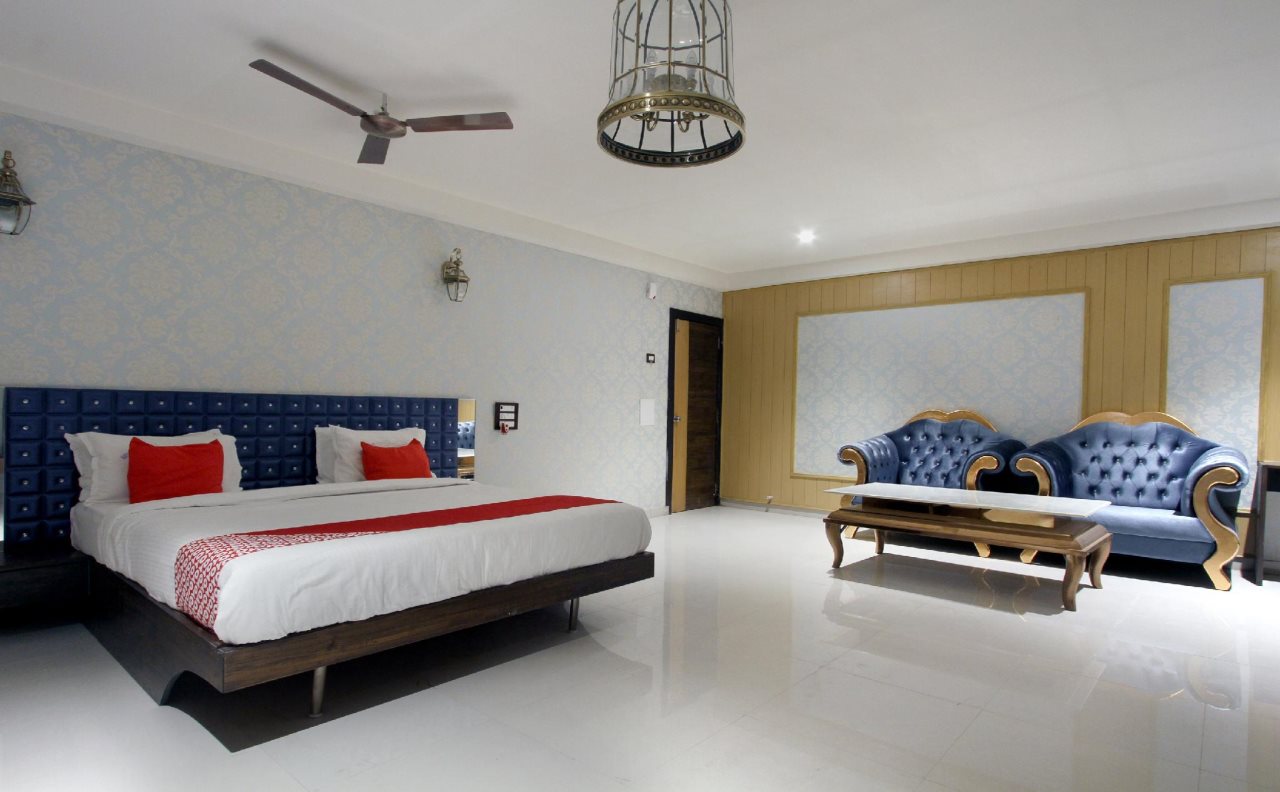 Hotel Santoshi Novatel — hotel in Raichur