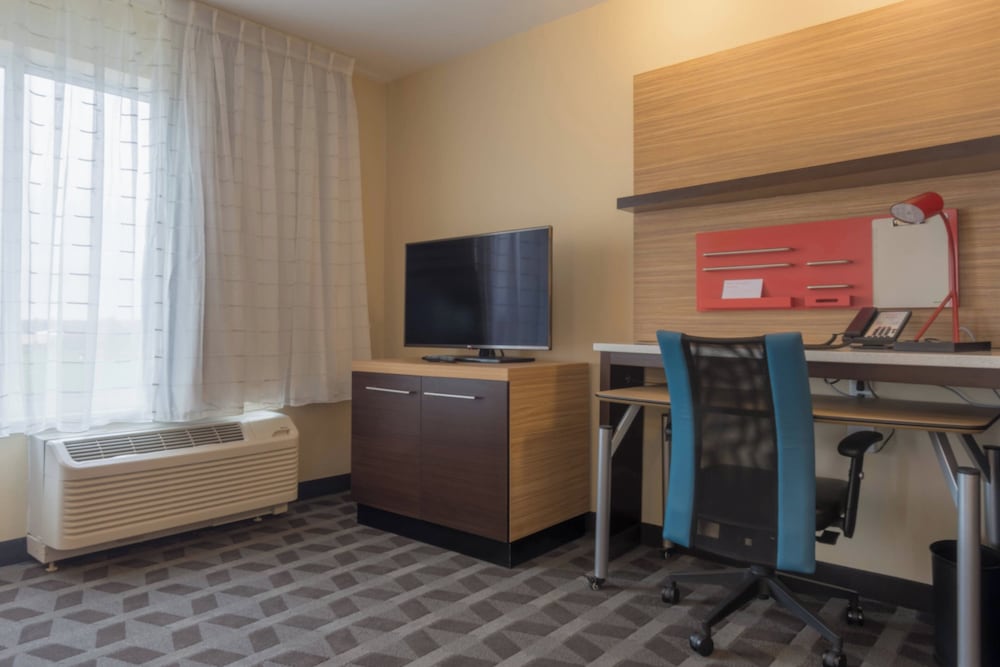TownePlace Suites by Marriott Syracuse Liverpool - photo 7
