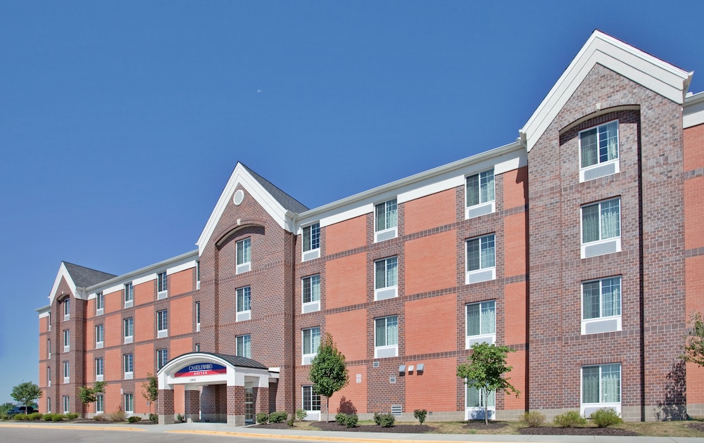 Candlewood Suites Olathe by IHG - photo 22