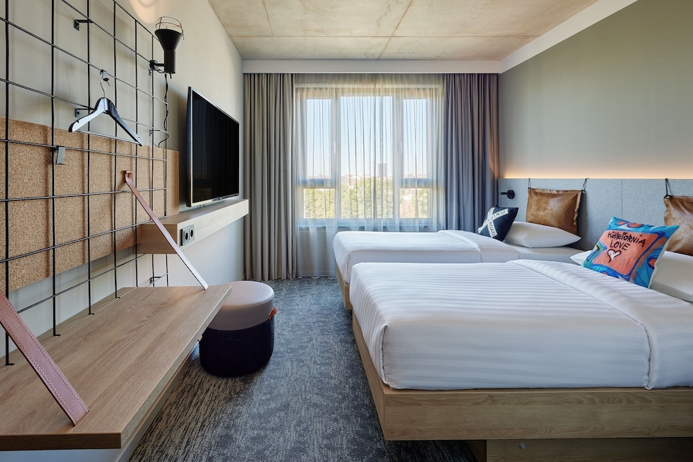 Moxy Cologne Muelheim - last minute hotel in Koeln