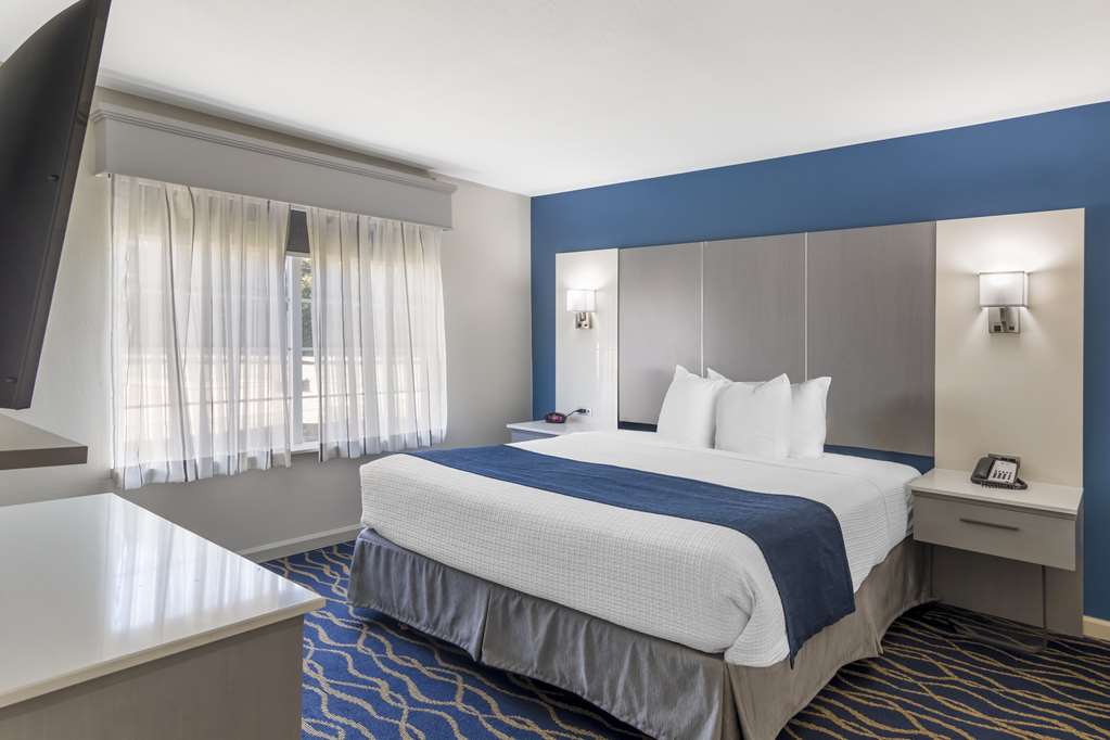 Best Western Plus Lake Lanier gainesville Hotel & Suites - photo 22