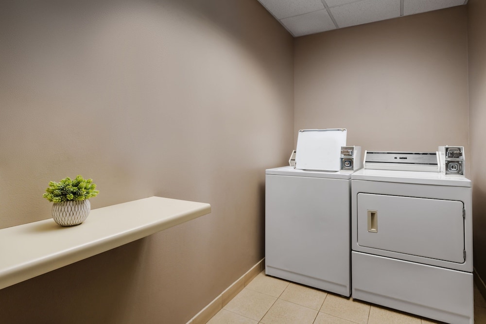 Courtyard by Marriott Sacramento Folsom - photo 35