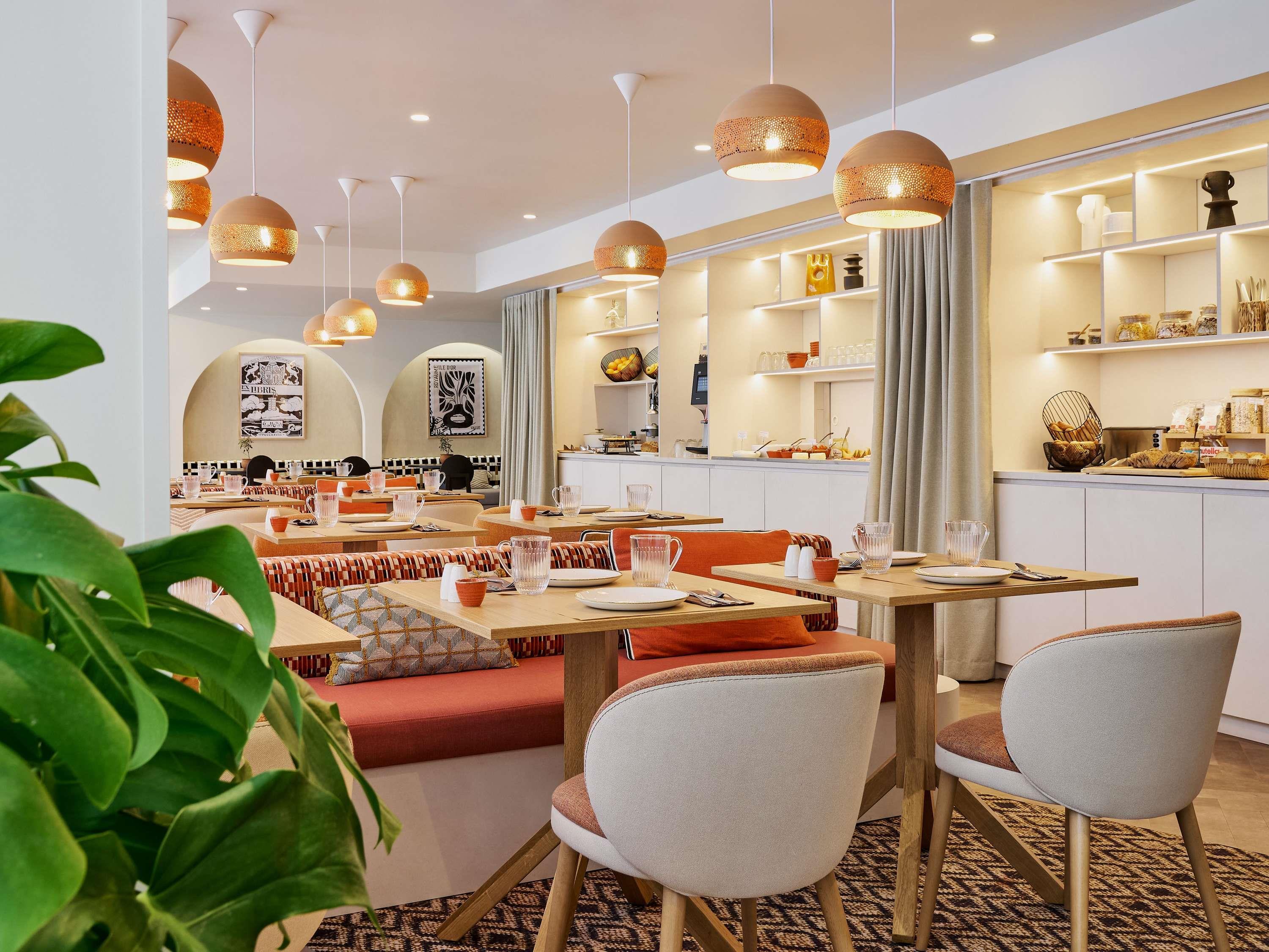 Mercure Saint Raphael Centre Plage in Saint-Raphael, France