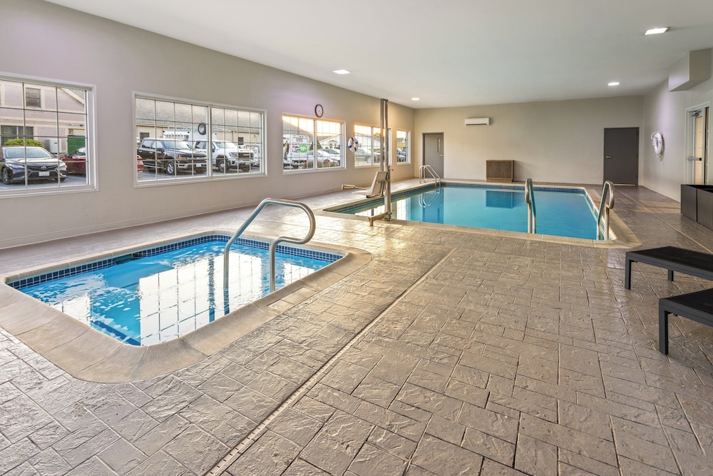 Candlewood Suites Chambersburg by IHG - photo 16