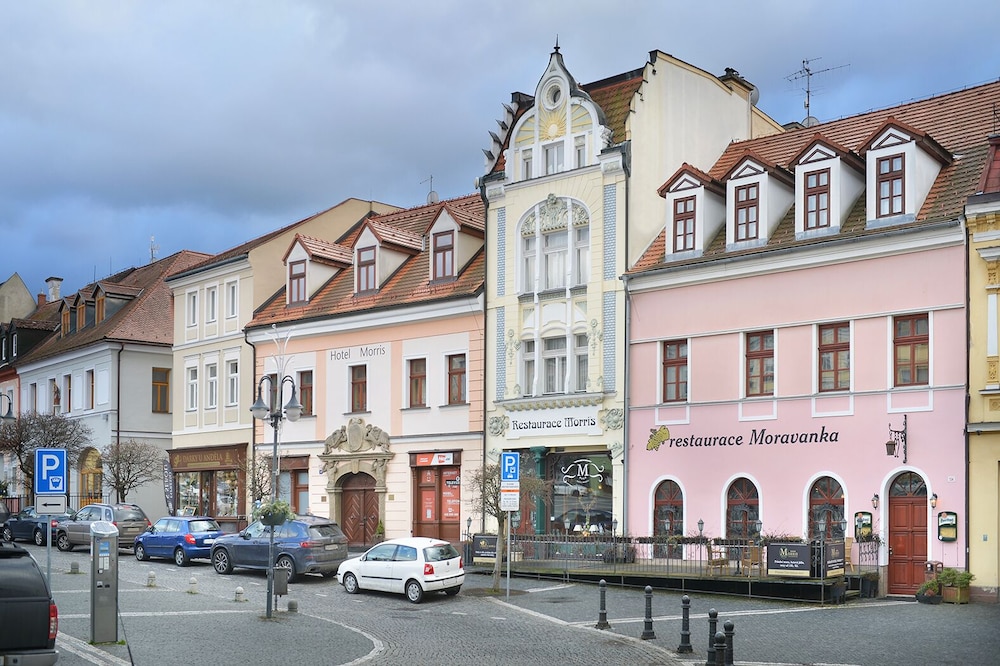 City Hotel Morris — Ceska Lipa