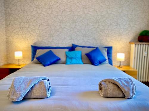 Casa Mirella Milano fiere e moda M4 California self check in — 4-Star Luxury Hotel in Milan, Italy