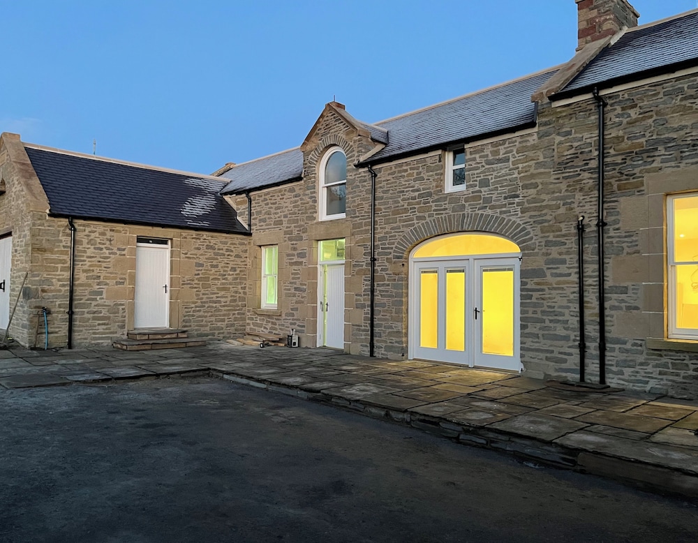 Grainbank Mews — Kirkwall