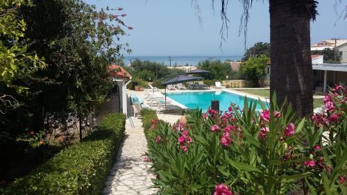 Villa Eleni Corfu 10 bedroom Seaview Villa with private pool — 4-Star Luxury Hotel in Acharavi, Greece