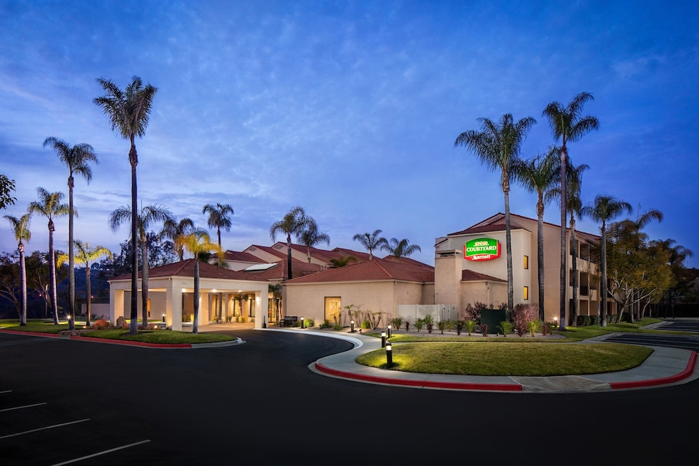 Courtyard by Marriott San Diego Sorrento Valley - photo 31