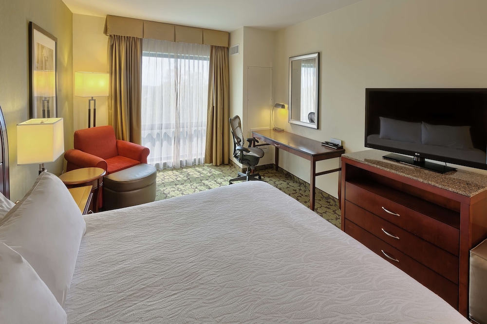 Hilton Garden Inn Durham University Medical Center - photo 9