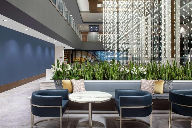 Embassy Suites by Hilton Knoxville Downtown - photo 21