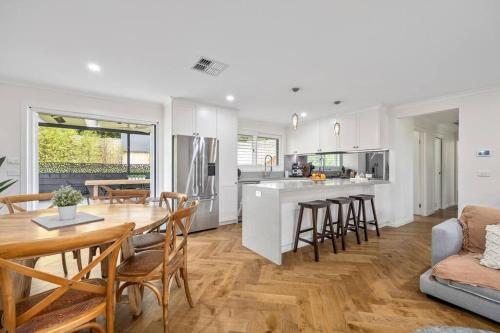 Secret Getaway@Capel Sound in Rosebud, Australia