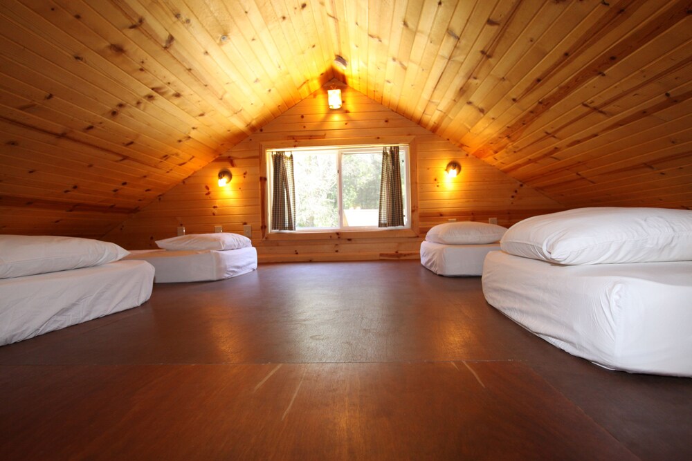 Neshonoc Lakeside Camping Resort - photo 17