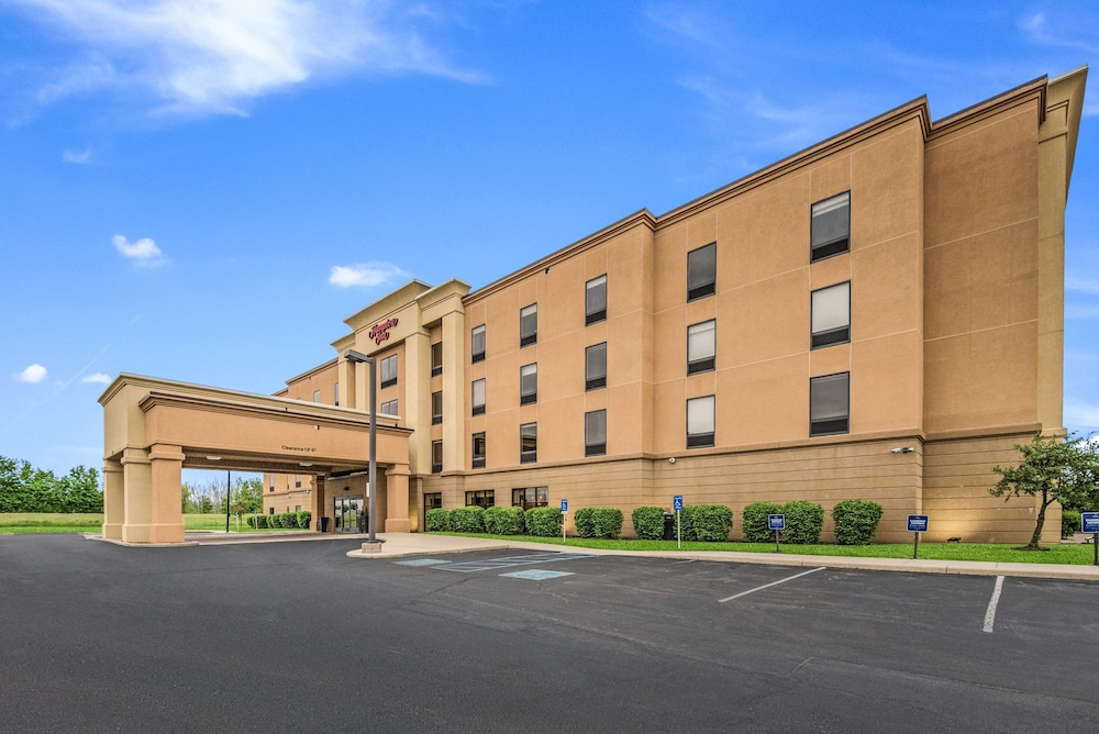 Hampton Inn Greenfield - photo 63