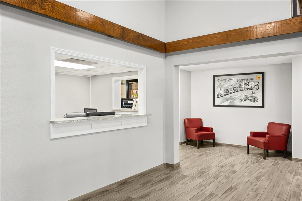 Super 8 by Wyndham Harrison AR - photo 9