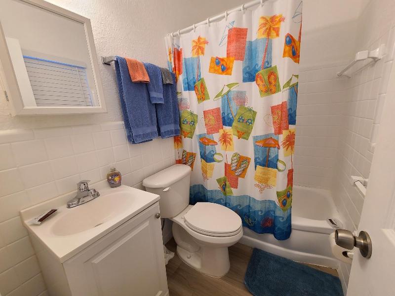 Sun Island Motel - photo 42