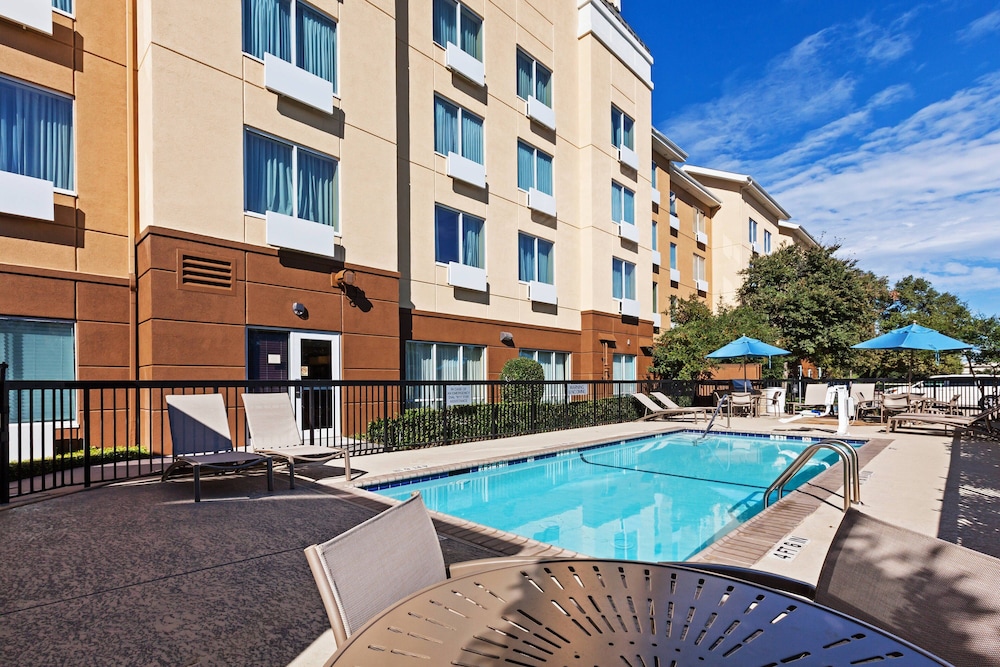Fairfield Inn and Suites by Marriott Austin Northwest Domain - photo 16