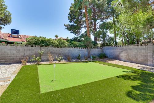 7 Mi to Las Vegas Strip Family Home with Pool