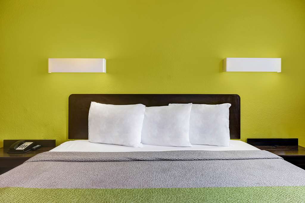 Motel 6 Indianapolis IN - photo 7