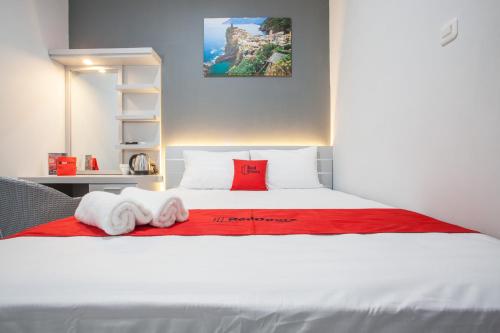 RedDoorz Plus near Politeknik Negeri Malang in Malang, Indonesia