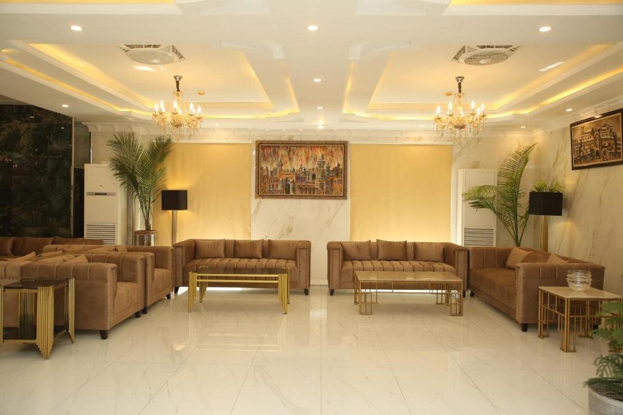 Al Nafoura hotel in Lahore, Pakistan