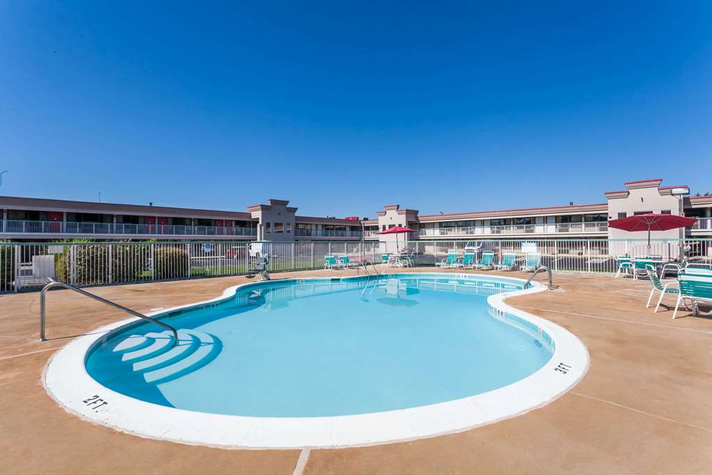 Ramada Hotel & Conference Center by Wyndham Edgewood - photo 8
