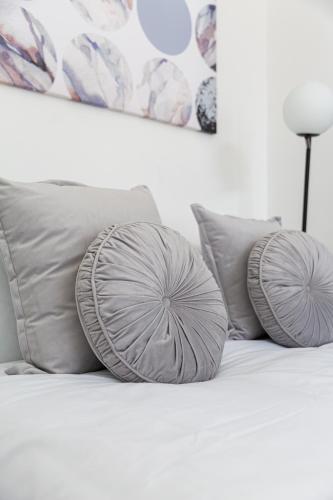 Modern Large Studio 15 mins walk to Notting Hill — 4-Star Luxury Hotel in London, United Kingdom