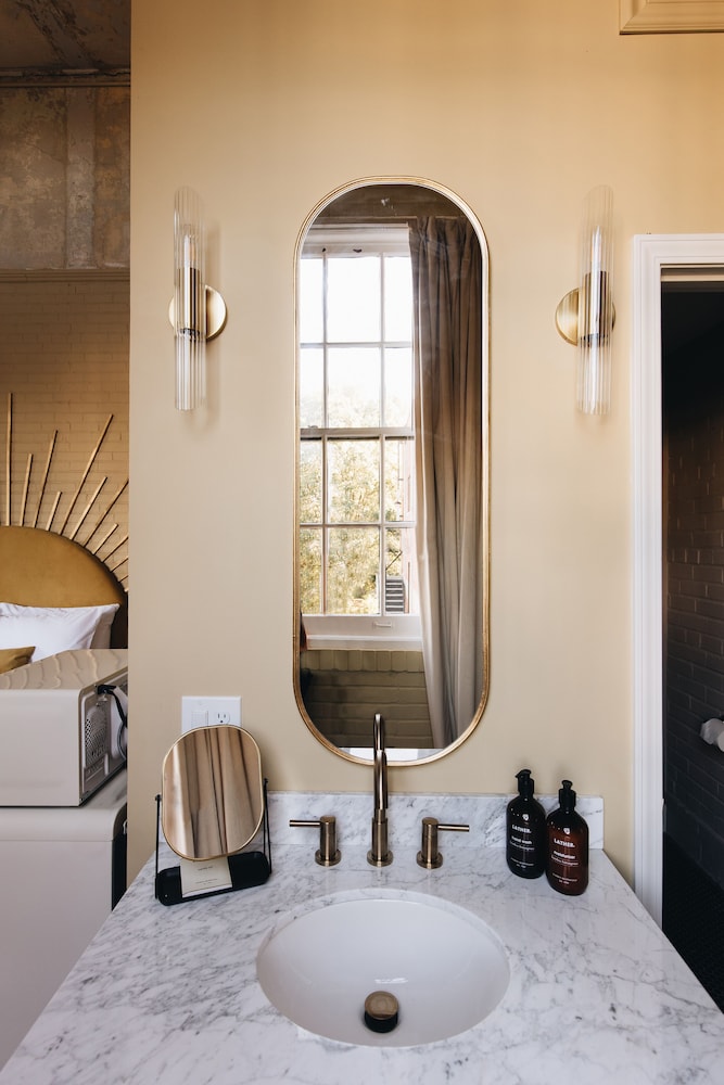 The Bellwether Hotel - photo 91