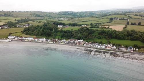 Bayview Apartments — 4-Star Luxury Hotel in Larne, United Kingdom