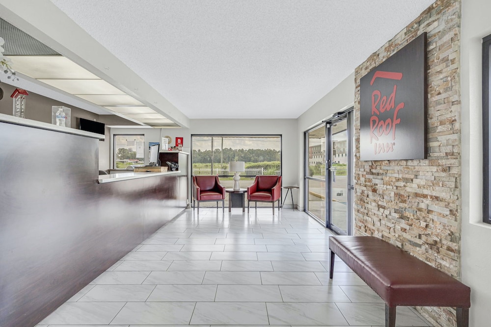 Red Roof Inn MacClenny - photo 4